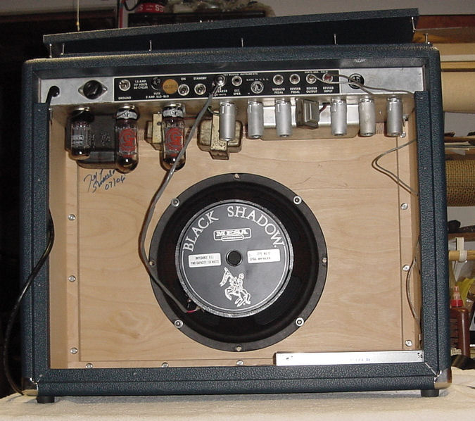 Fender-style Cabinet Back